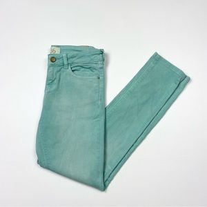 Women’s Zara Basic Denim Jeans Straight Leg Size 4